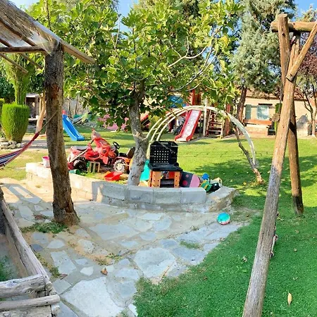 Lofos Kasta Village *
