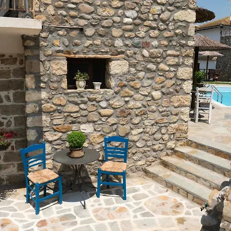 Lofos Kasta Village Appartement Evkarpia